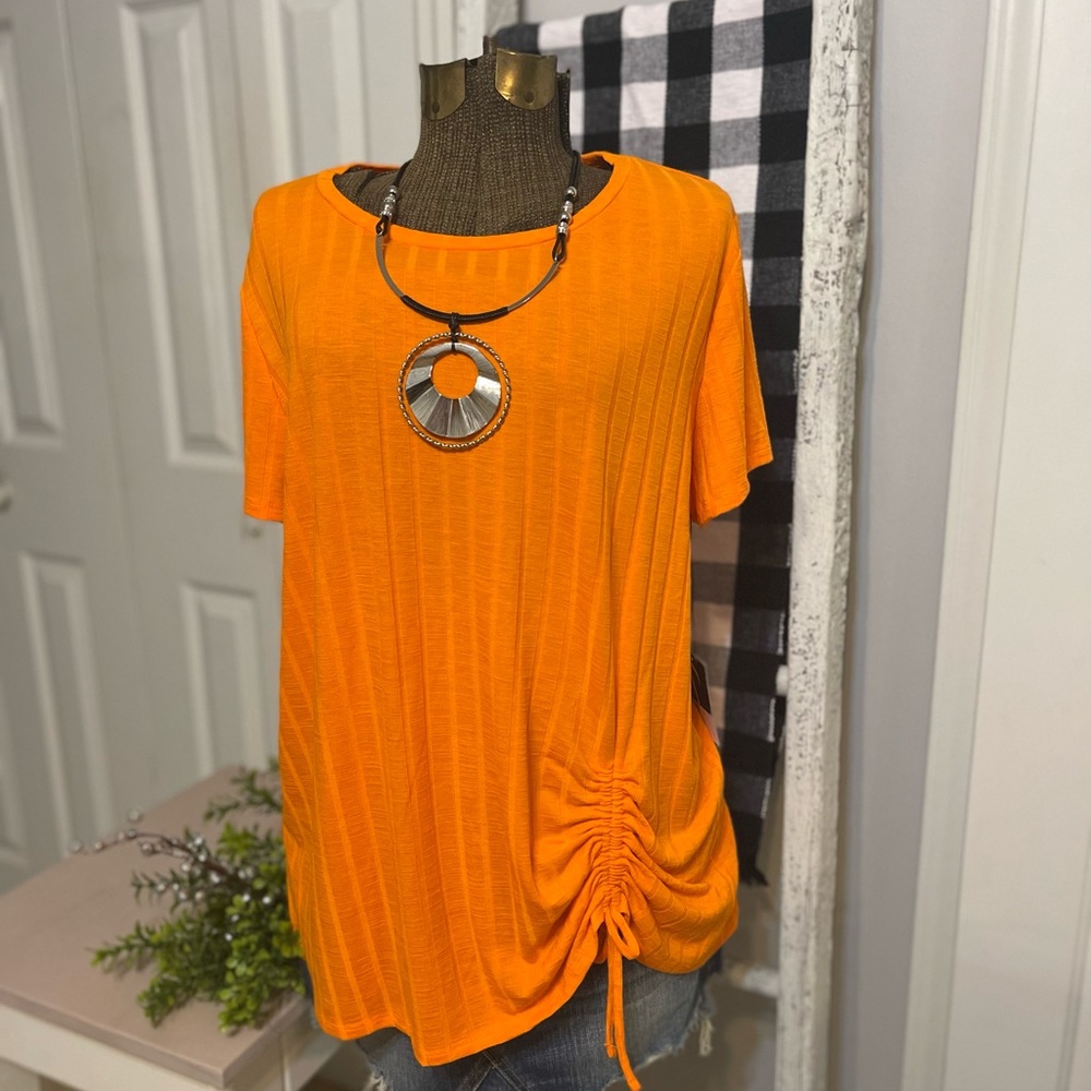 NWT Simply Vera by Vera Wang Soft Ribbed Top